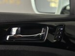 Hyundai Sonata-32