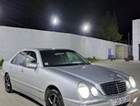 Mercedes E 240-7