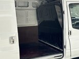 Ford Transit-11