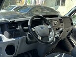 Ford Transit-13