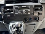 Ford Transit-15