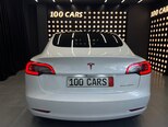 Tesla Model 3-5