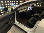 Tesla Model 3-7