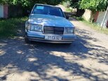 Mercedes 300 D-4