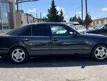 Mercedes E 240-2