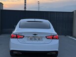 Chevrolet Malibu-9