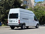Ford Transit-4