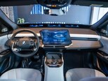 BMW iX3-14