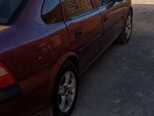 Opel Vectra-14