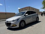 Hyundai i20-3