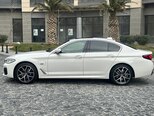 BMW 530e-6