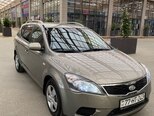 Kia Ceed SW-2