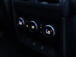 Land Rover Defender-19