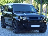 Land Rover Defender-8