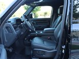 Land Rover Defender-24
