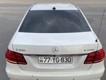 Mercedes E 220-8