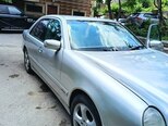 Mercedes E 270-2