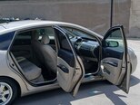 Toyota Prius-13