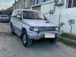 Mitsubishi Pajero-1
