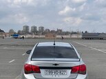 Chevrolet Cruze-11