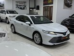 Toyota Camry-7