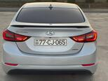 Hyundai Elantra-2