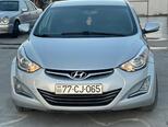 Hyundai Elantra-11