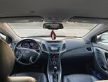 Hyundai Elantra-10