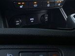 Hyundai Accent-17
