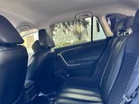 Toyota RAV4-8