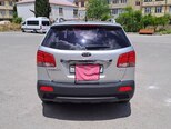 Kia Sorento-6