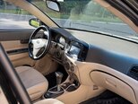 Hyundai Accent-8