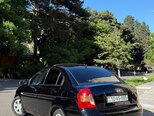 Hyundai Accent-2