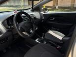 Kia Rio-12