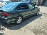 Renault Laguna-6
