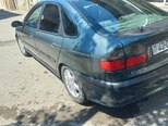 Renault Laguna-4
