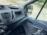 Ford Transit-5