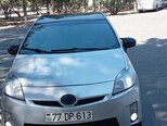 Toyota Prius-12