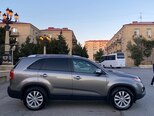 Kia Sorento-8