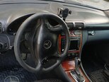 Mercedes C 200-11
