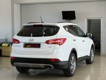 Hyundai Santa Fe-9