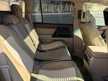 Toyota Land Cruiser-6