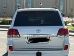 Toyota Land Cruiser-5