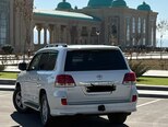 Toyota Land Cruiser-4