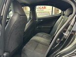 Lexus UX 200-11