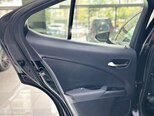 Lexus UX 200-10
