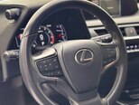 Lexus UX 200-16