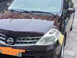 Nissan Tiida-6