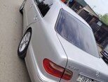 Mercedes E 240-3