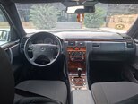 Mercedes E 240-9